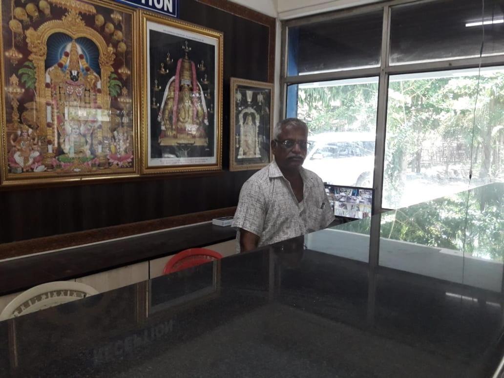 Hotel Siva Sakthi Tiruvannāmalai Esterno foto