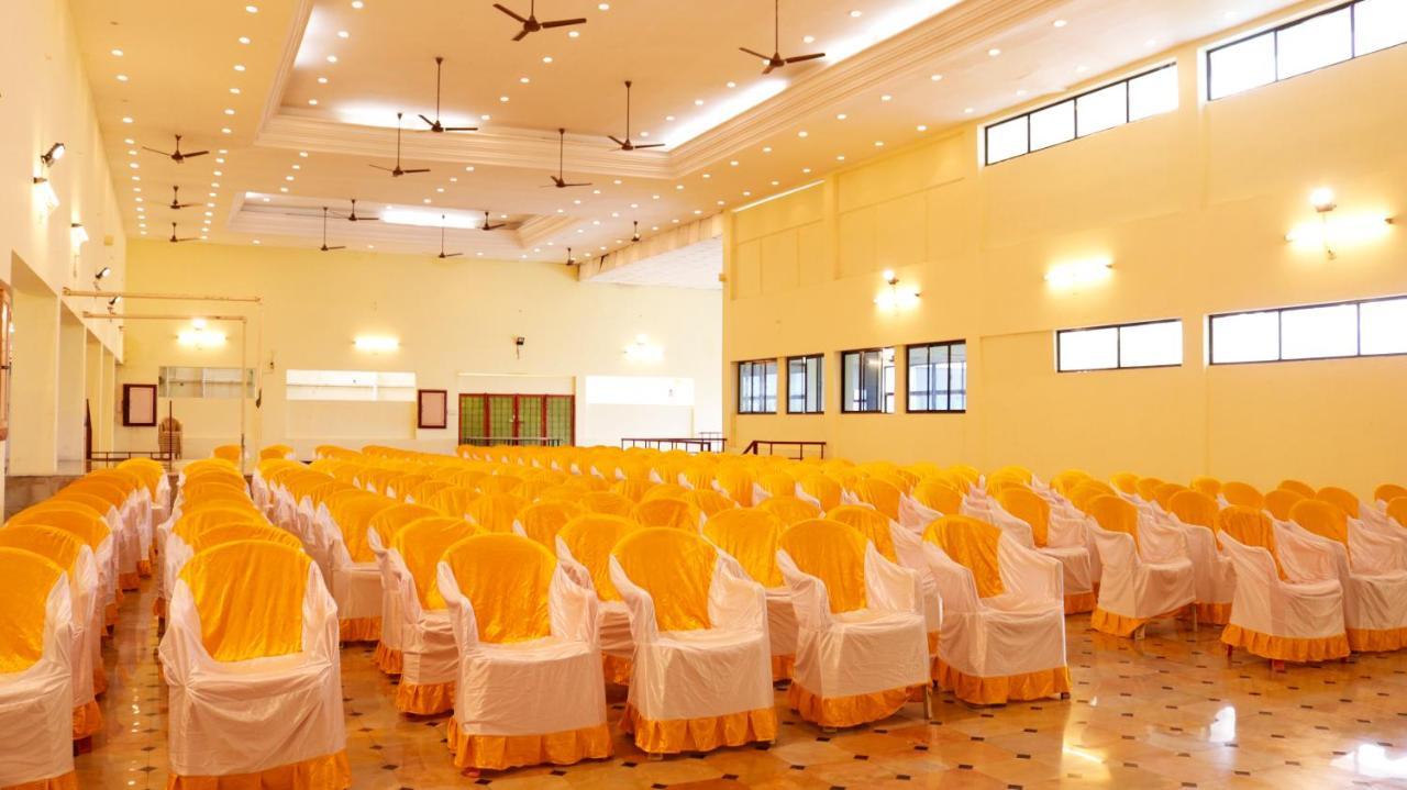 Hotel Siva Sakthi Tiruvannāmalai Esterno foto